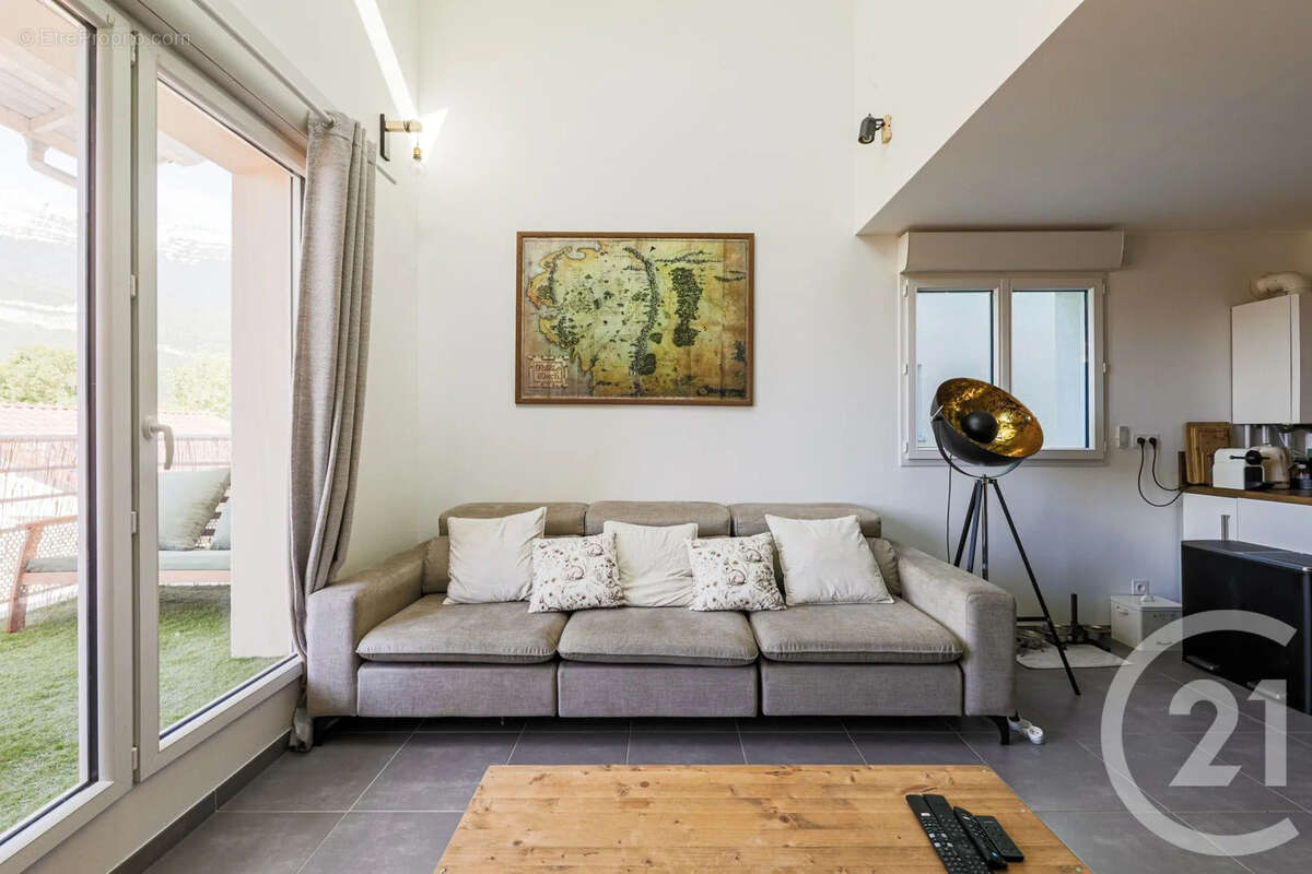 Appartement à CLAIX