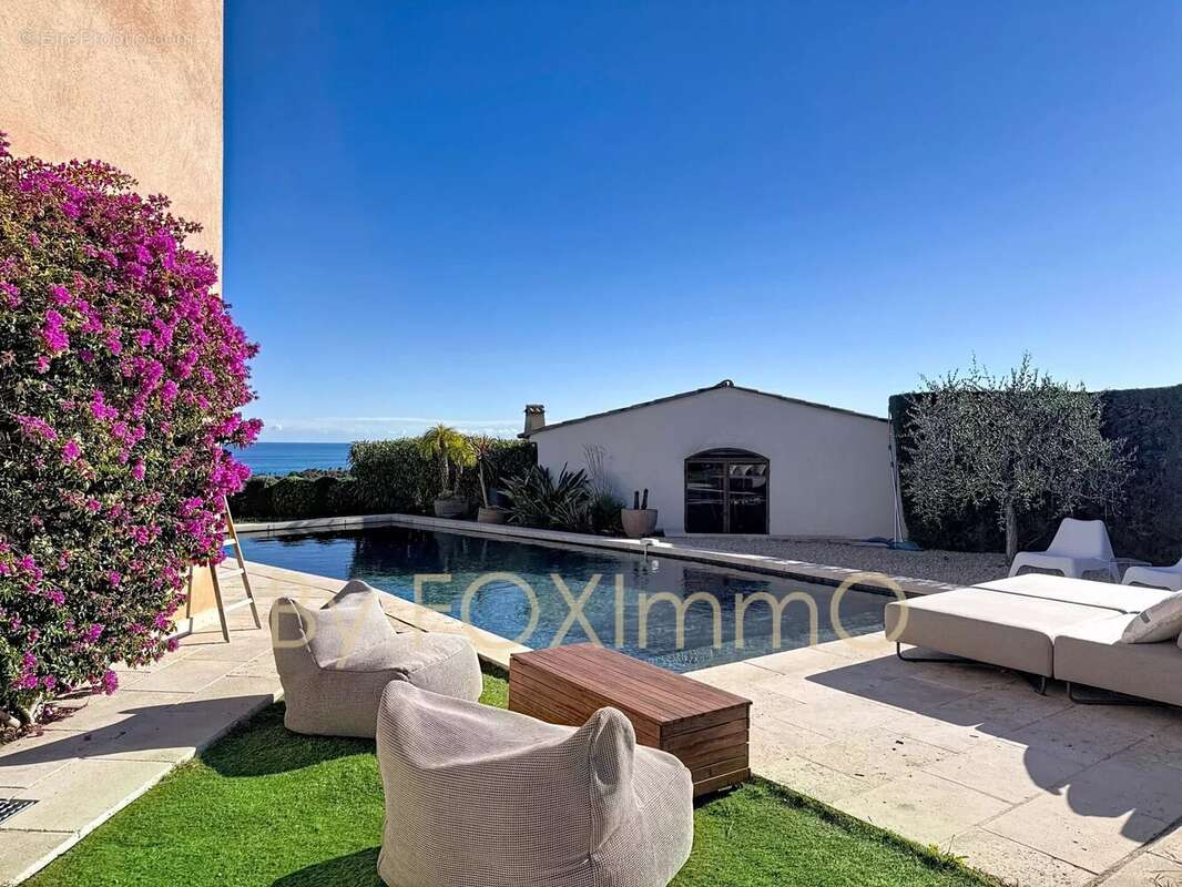 Maison à VILLENEUVE-LOUBET