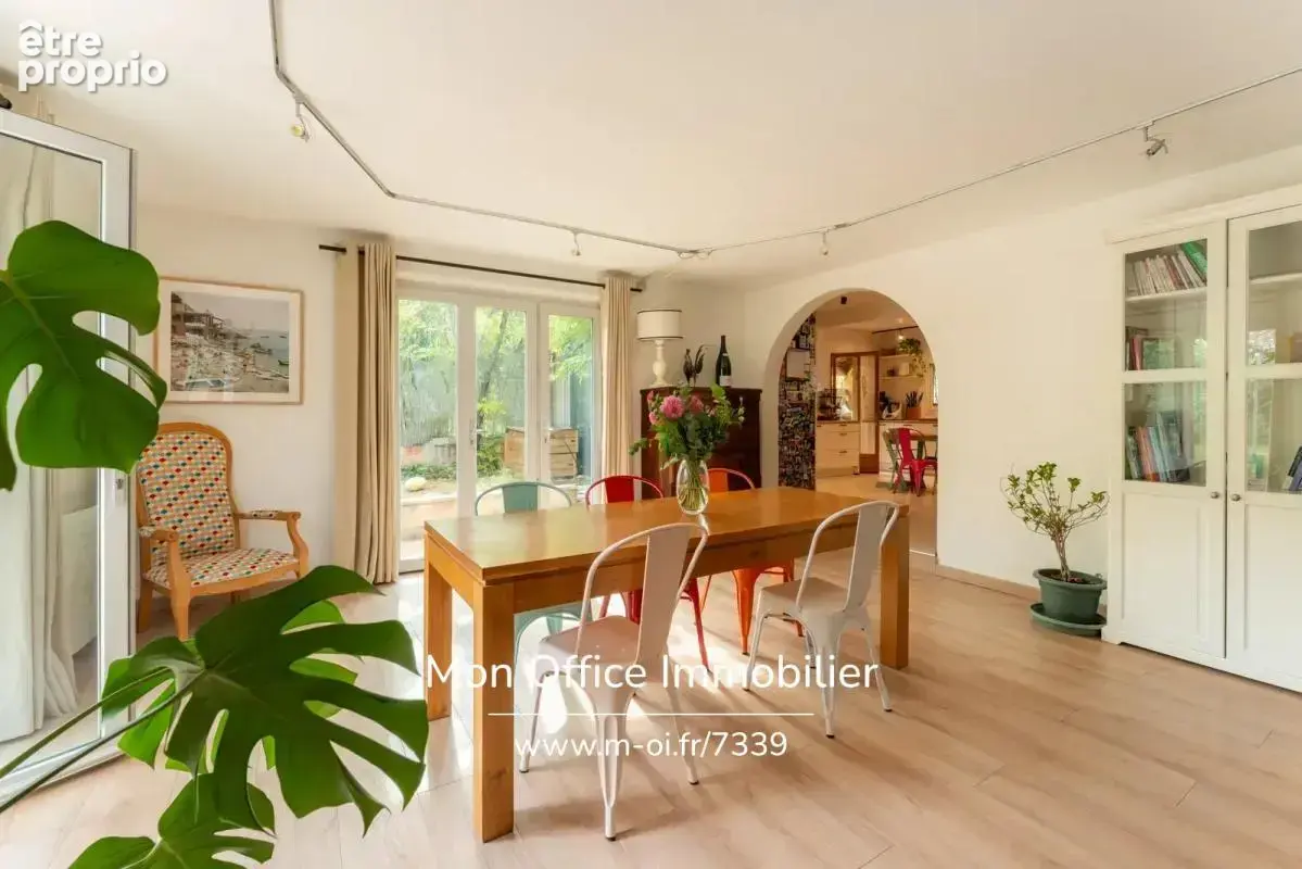 Référence : 7339-VSI - Villa Montaiguet + piscine - photo 10