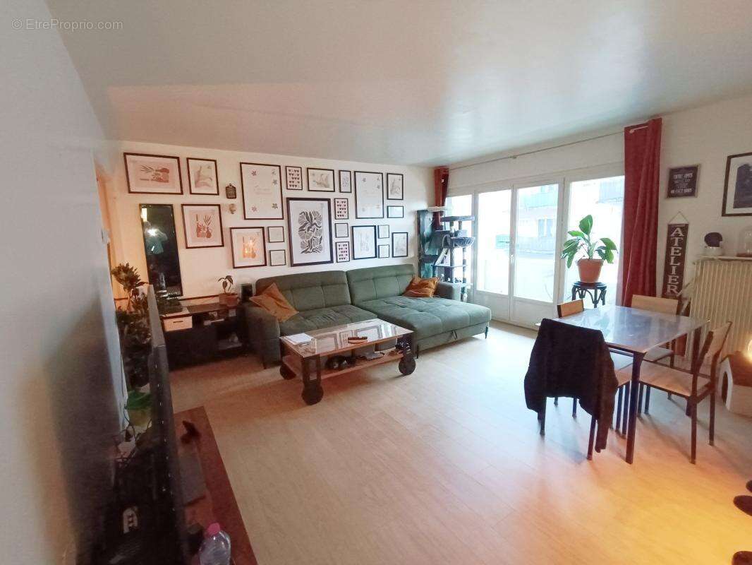 Appartement à MAUREPAS