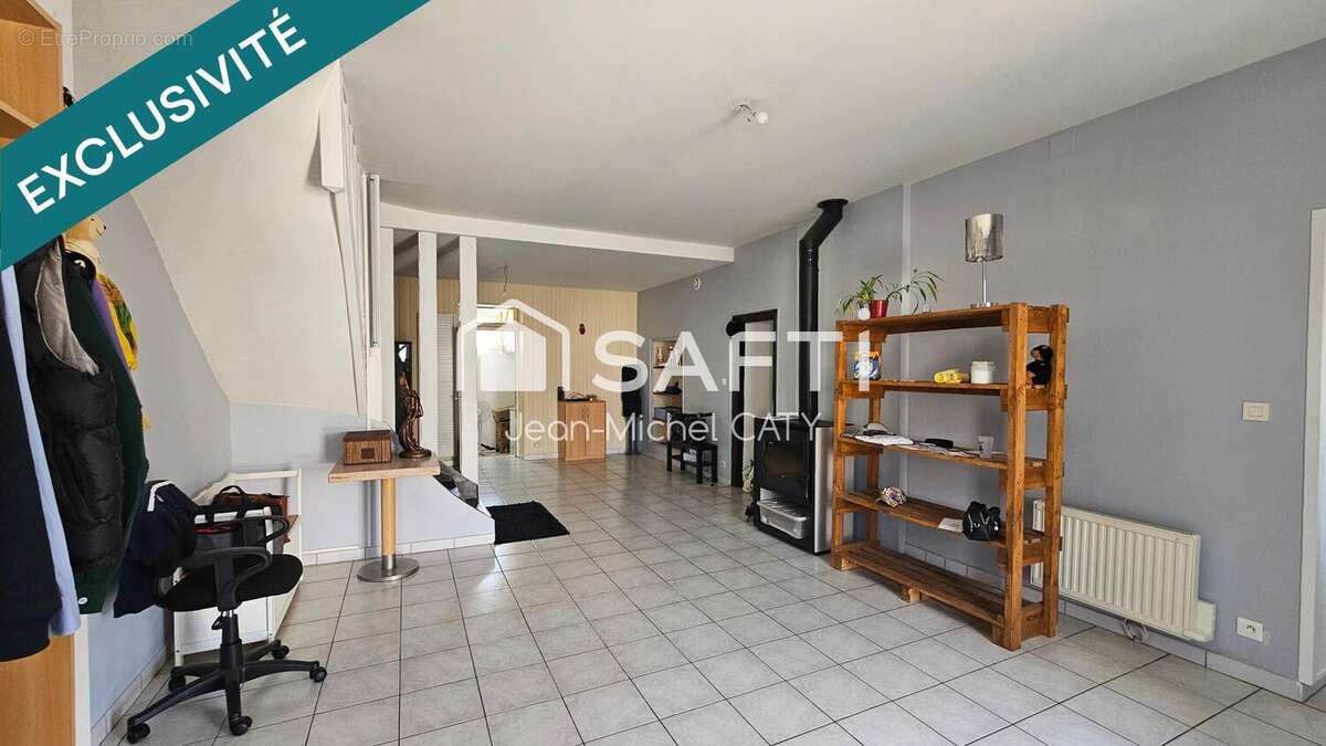 Photo 4