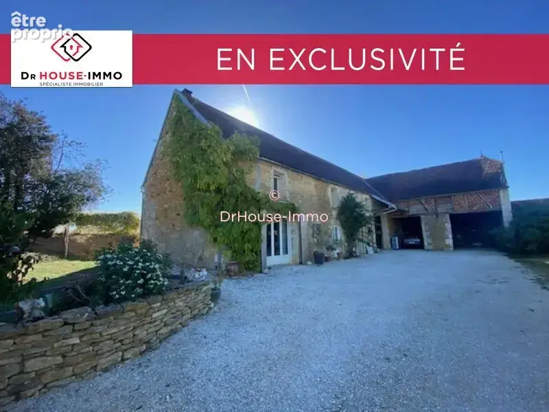 Maison à VALLIERES