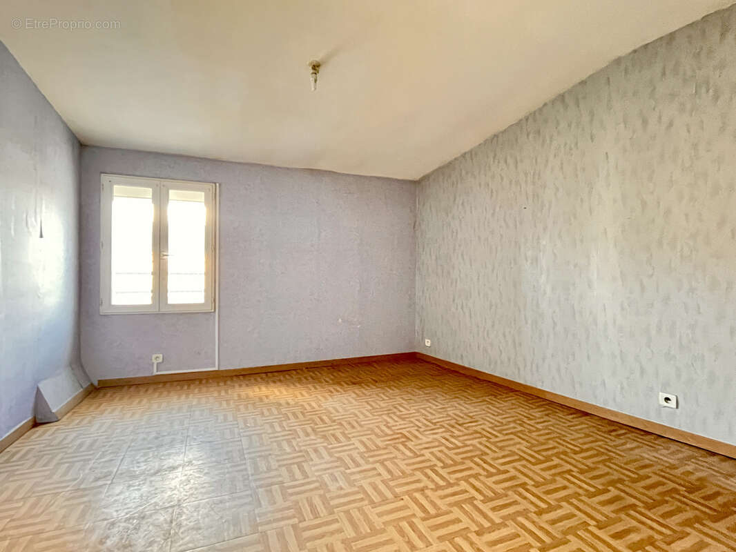 Maison à BOUGUENAIS