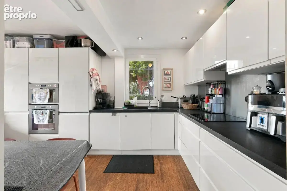 Appartement de 3 pièces de 62 m² à Cannes - photo 4