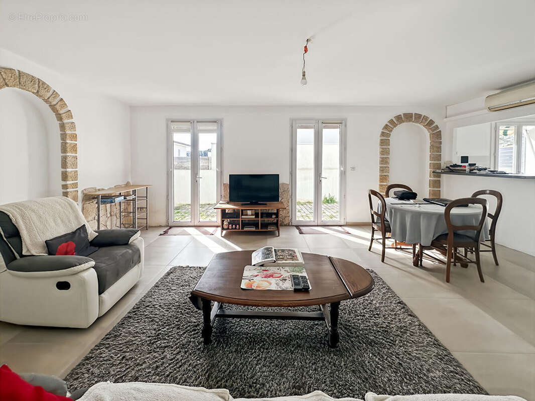 Maison à LE ROVE