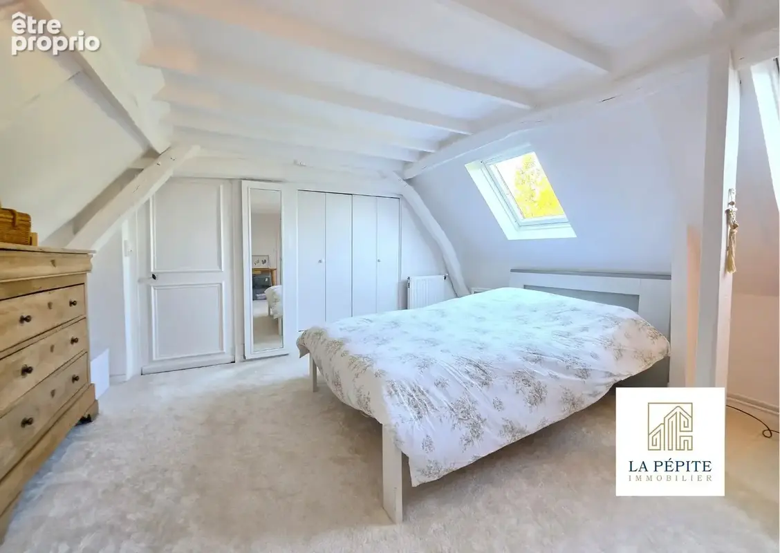 Maison de 200m2 - 6 pièces - 3 chambres et un studio indépendant - une beauté avesnoise - photo 13