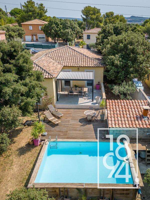 Maison à ROGNAC