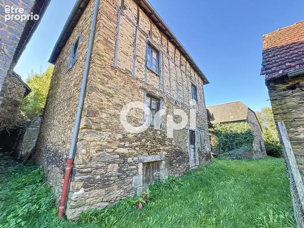 Maison à SAINT-HILAIRE-PEYROUX