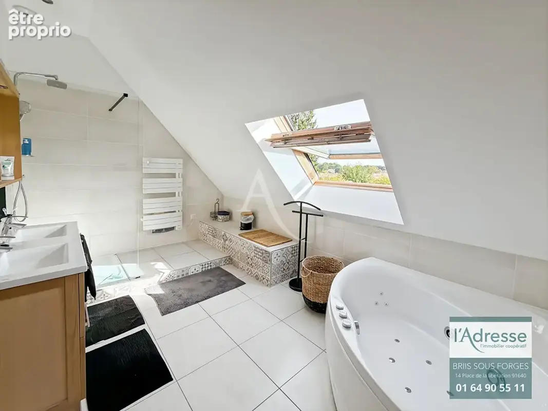 Maison Vaugrigneuse 7 pièce(s) 195 m2 - 5 chambres - photo 13