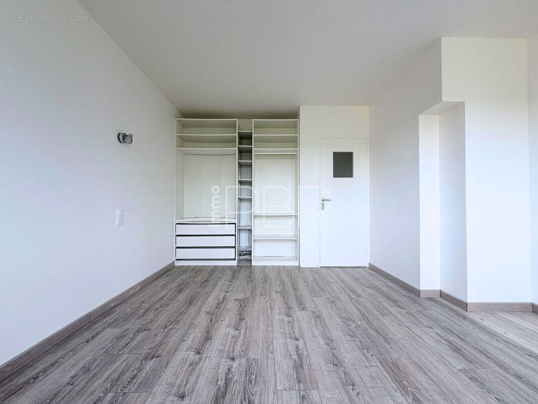Appartement T3 avec cave - photo 7