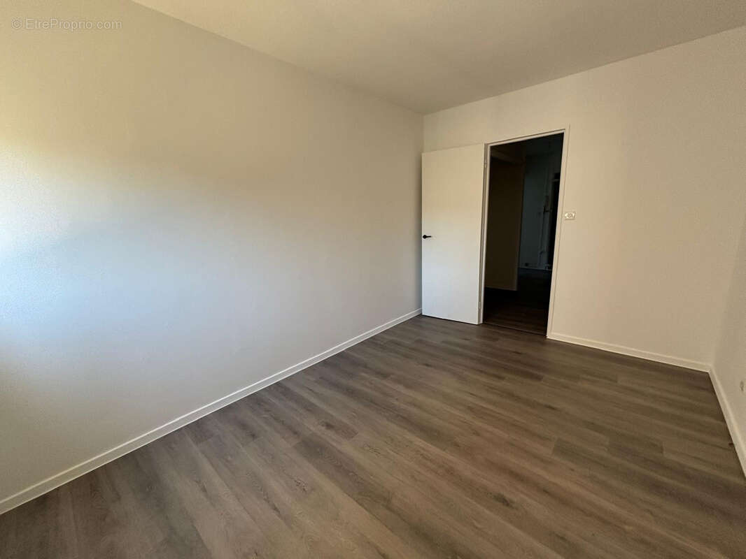 Appartement t3 port-de-bouc - photo 6