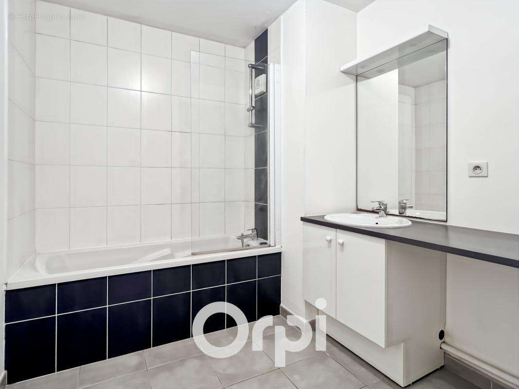 Appartement À Vendre - photo 8