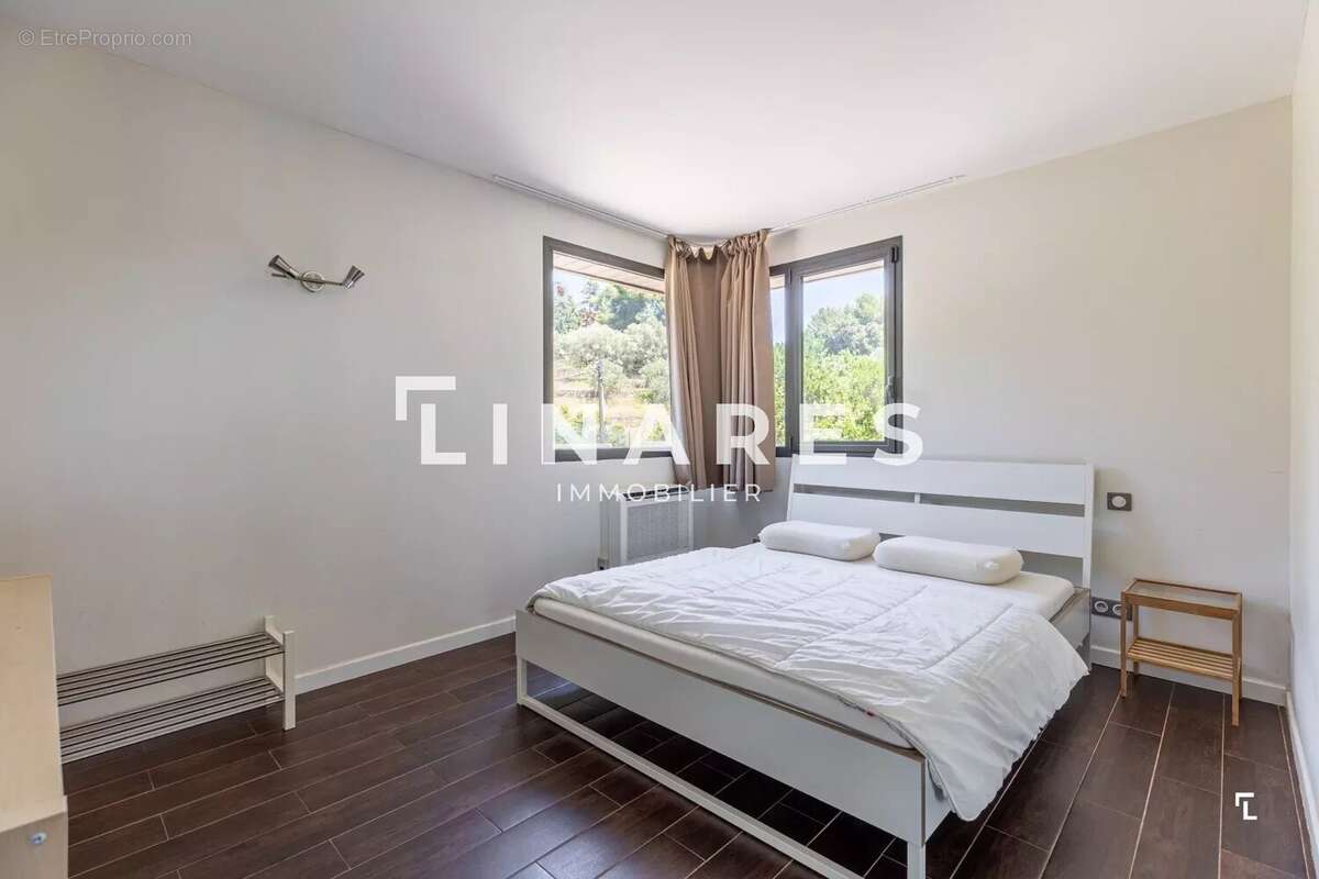 LA MAJESTUEUSE - Propriété d'exception de 500m² - Piscines - Dépendances - 83740 LA CADIÈRE D'AZUR - photo 19