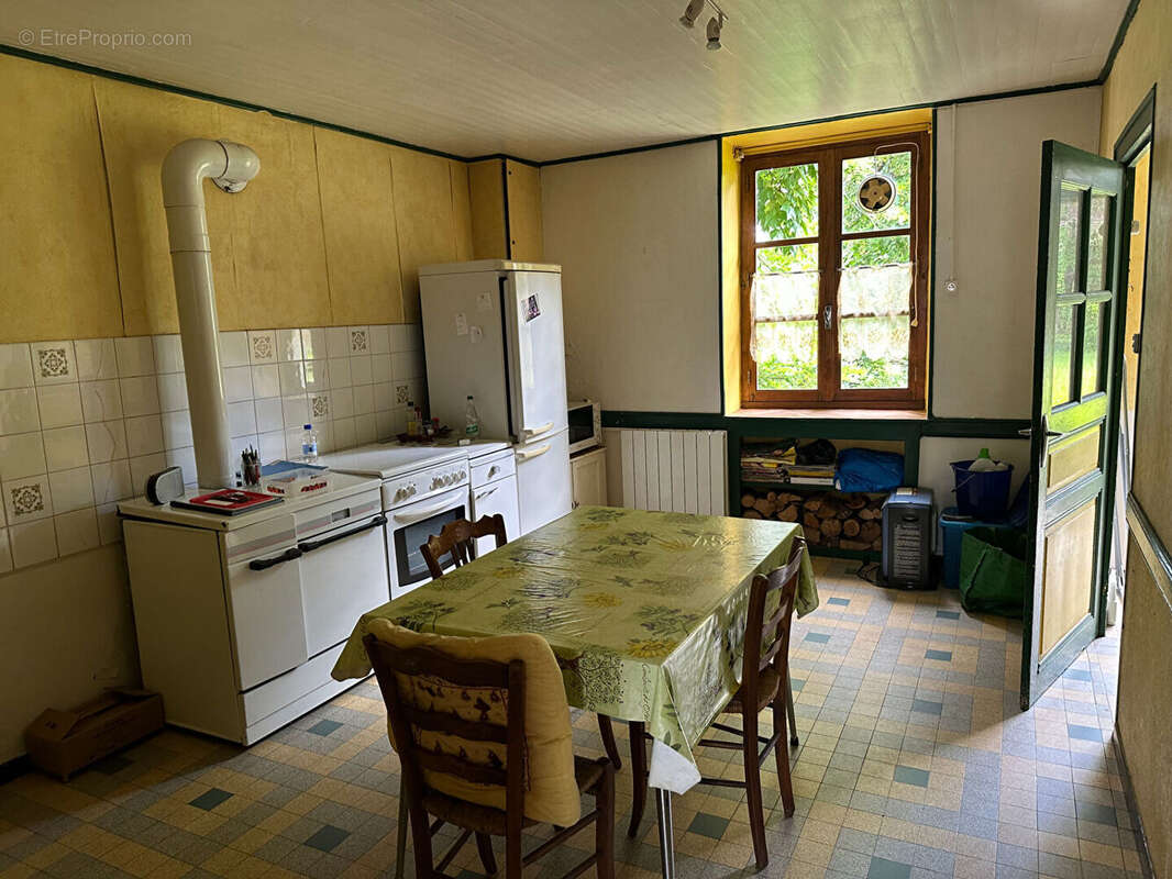 Maison à ARTAS