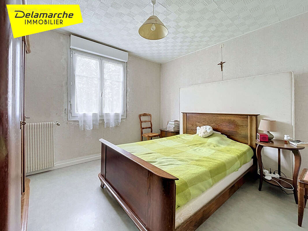 A VENDRE : Maison d'habitation en pierres en campagne à Sainte Cécile - photo 11