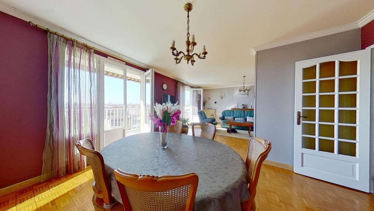 Appartement à VILLEURBANNE