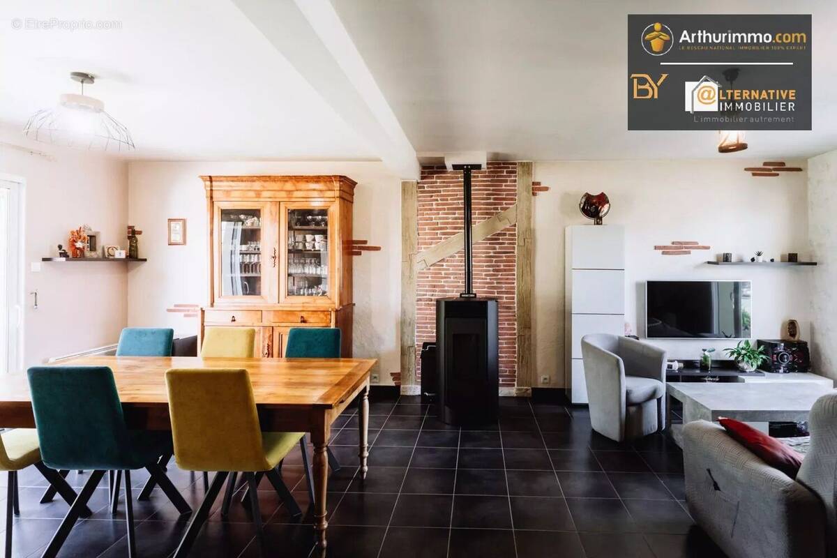 Maison à CORNILLE