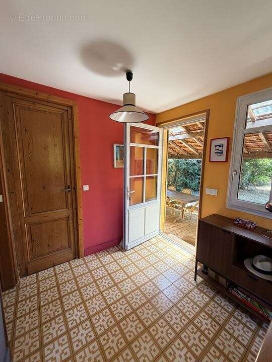 Maison 95 m² à Soulac-Sur-Mer  - photo 9