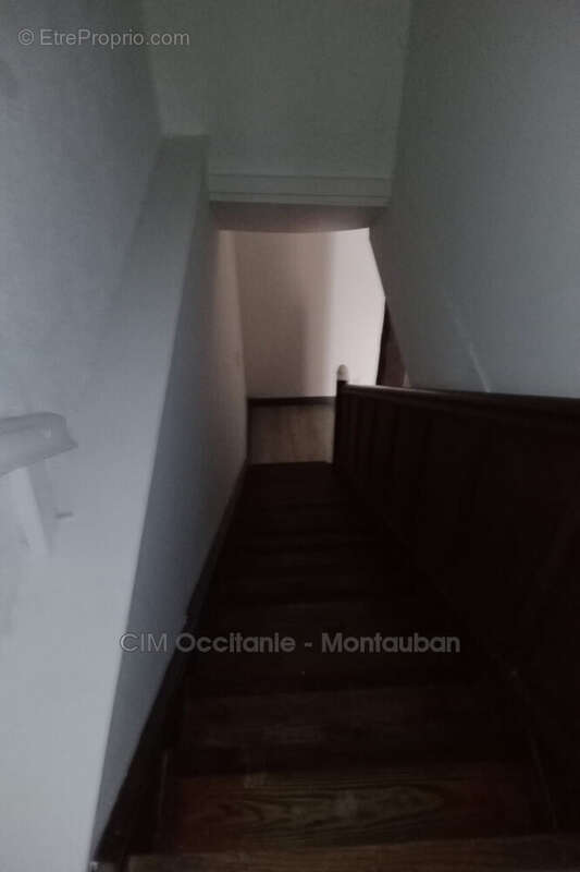 Maison à MONCLAR-DE-QUERCY