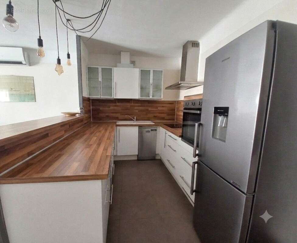 Maison 95 m² à Salon-De-Provence  - photo 3