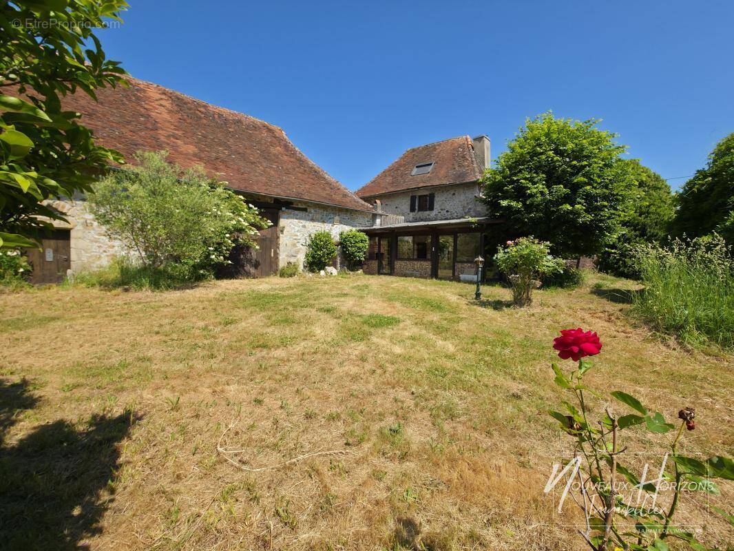 Maison à JANAILHAC
