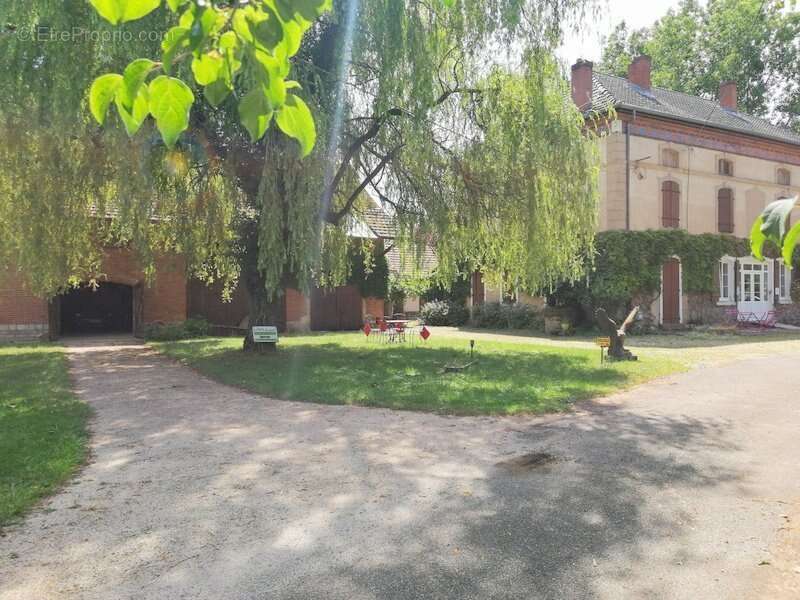 Maison à CHALON-SUR-SAONE