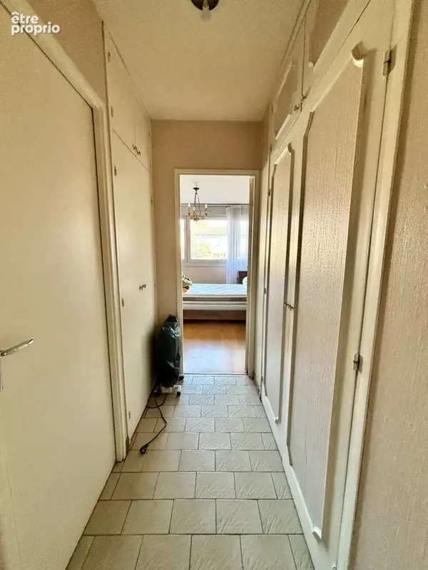 Appartement t2 avec balcon - cenon   résidence ronceval - photo 11