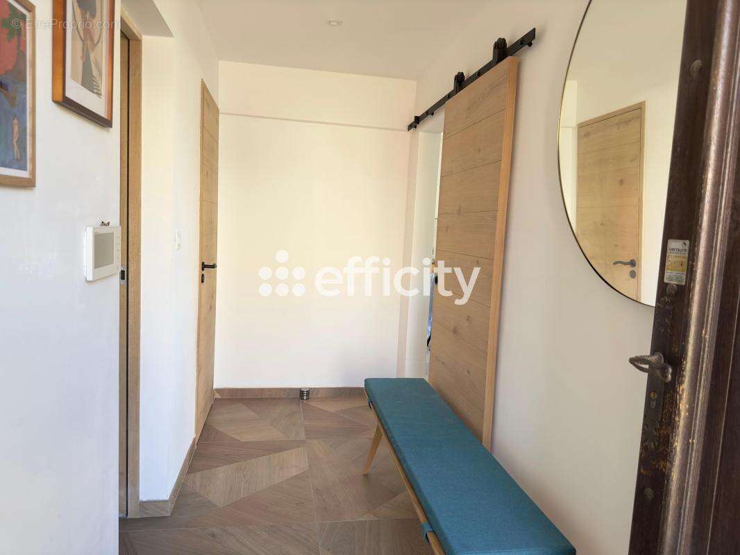 Maison à SAUSSET-LES-PINS