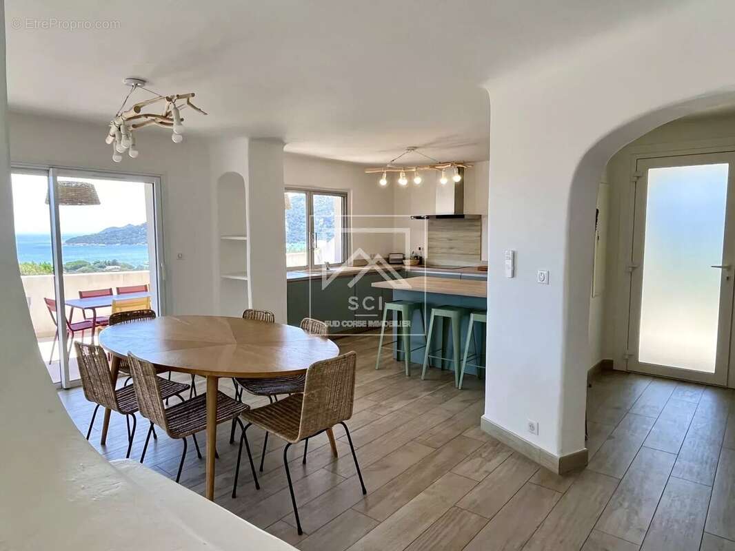 Maison à PORTO-VECCHIO