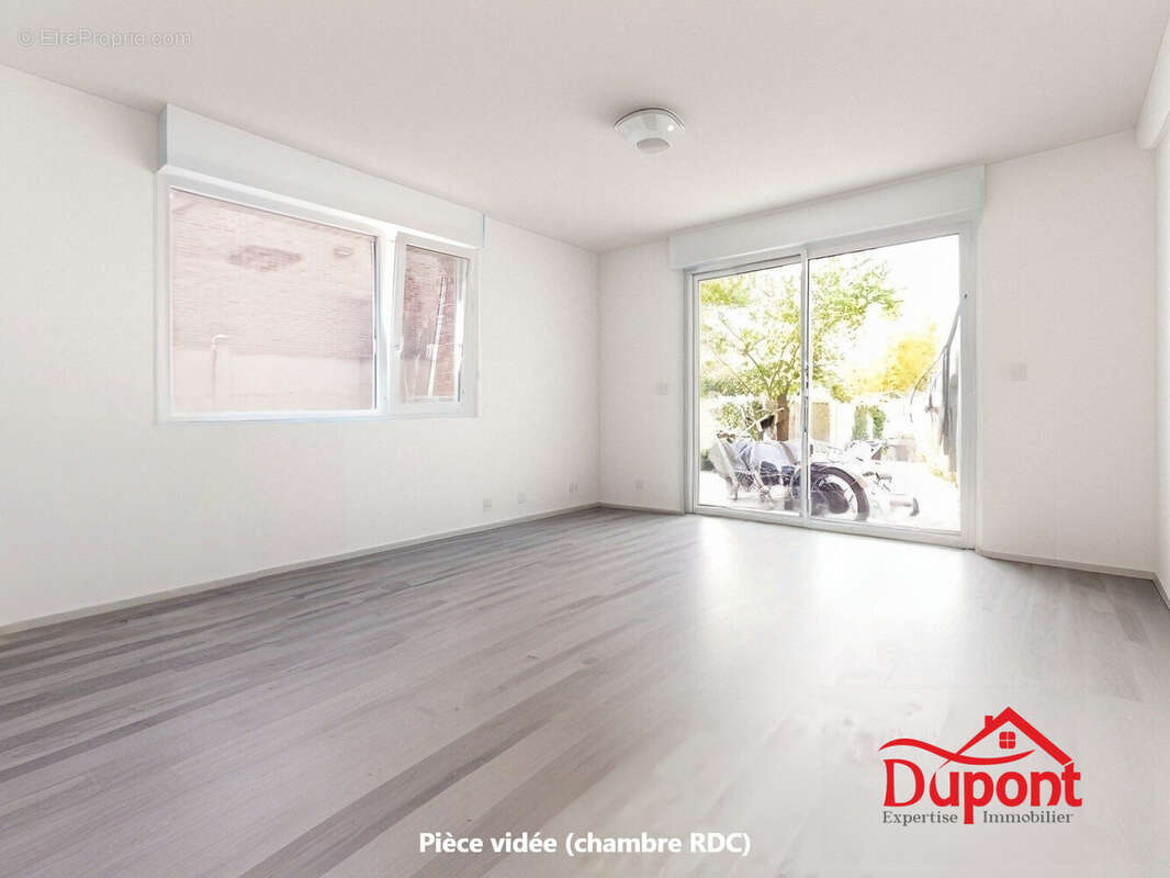 Maison à PECQUENCOURT