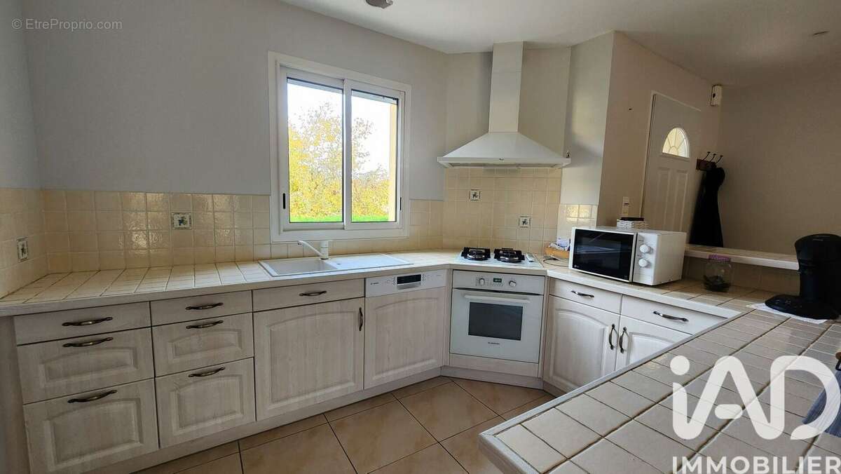 Photo 7 - Maison à SAINT-GEORGES-DE-MONTCLARD