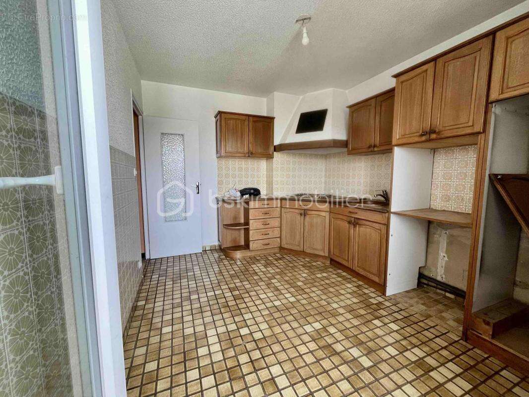 Appartement à SAINT-ETIENNE