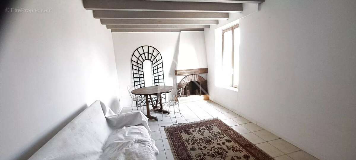 Maison à SAINT-HILAIRE