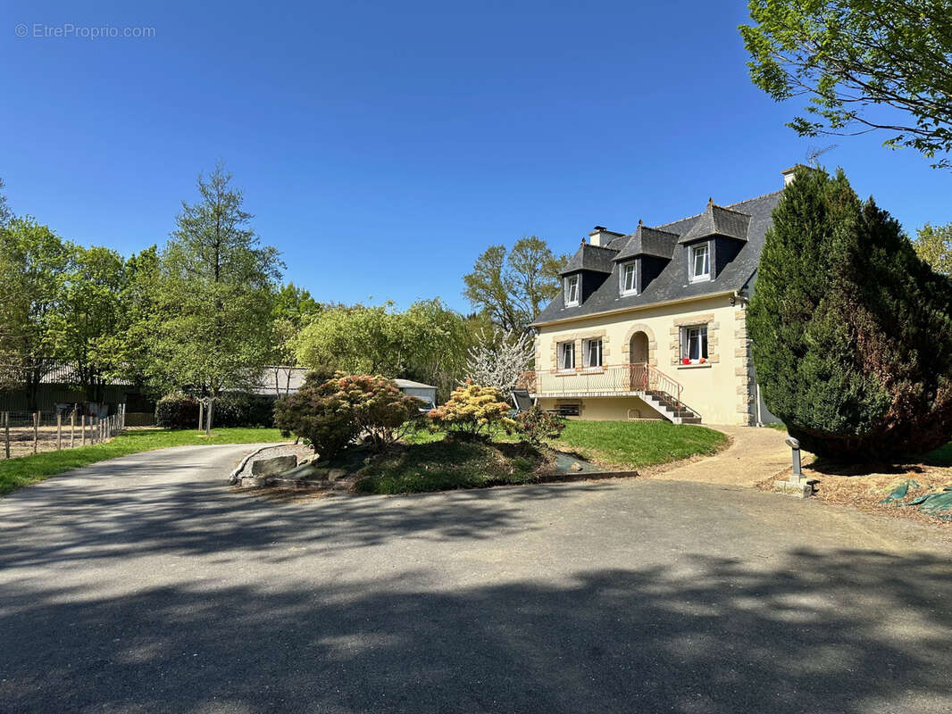 Maison à SAINT-POTAN