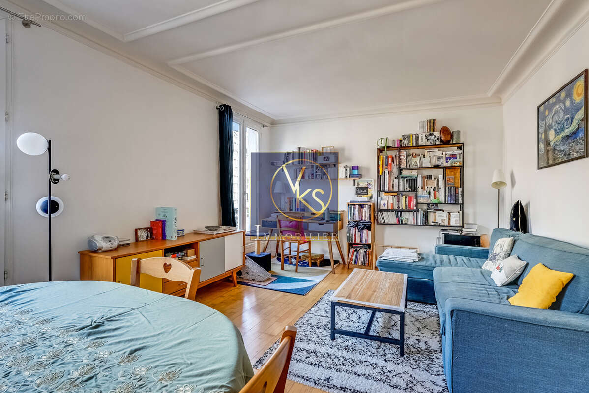 Appartement à PARIS-20E