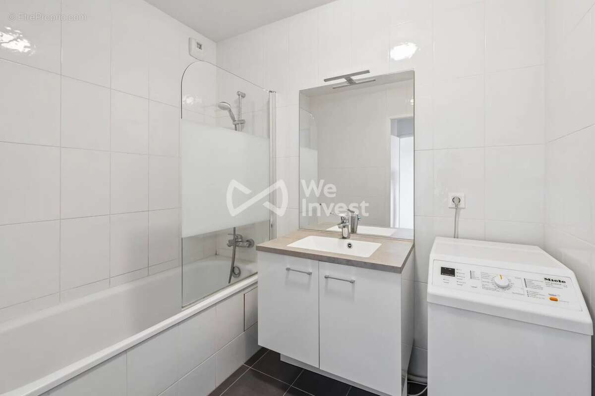 Appartement à COLOMBES