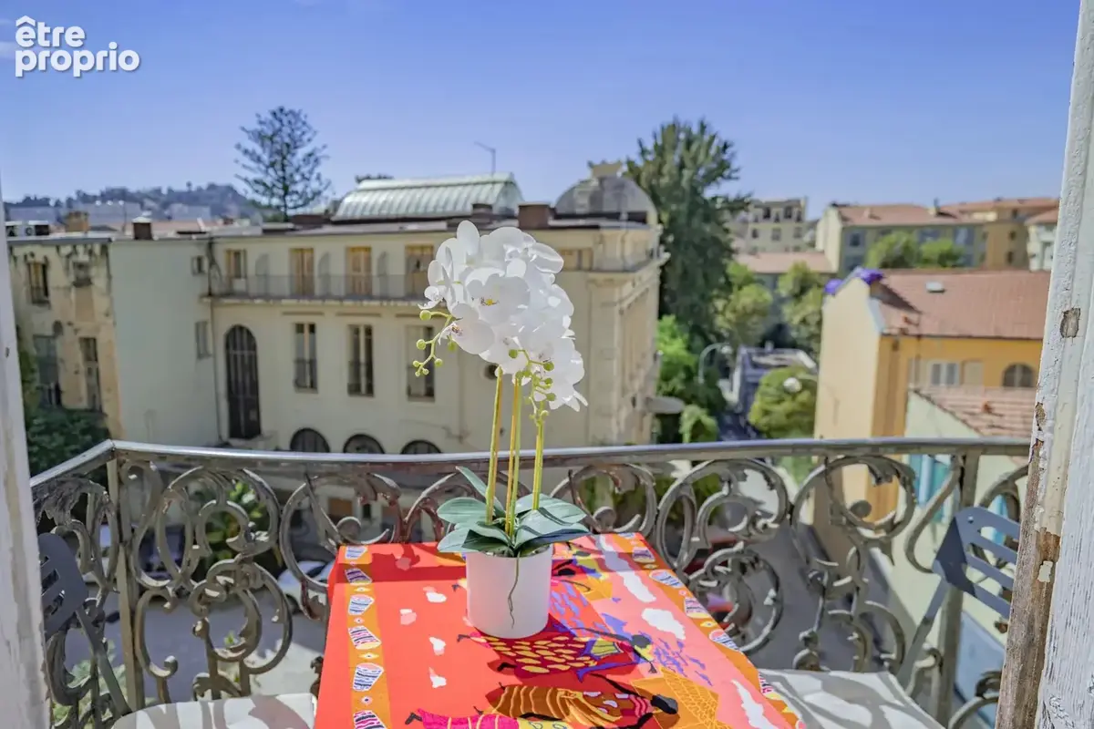 5 pieces bas cimiez/carabacel:  l’élégance d’une villa historique - photo 3