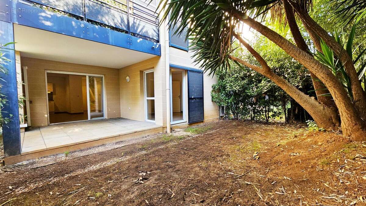 Appartement à LE CANNET