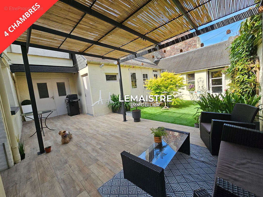 Maison à MONTIVILLIERS