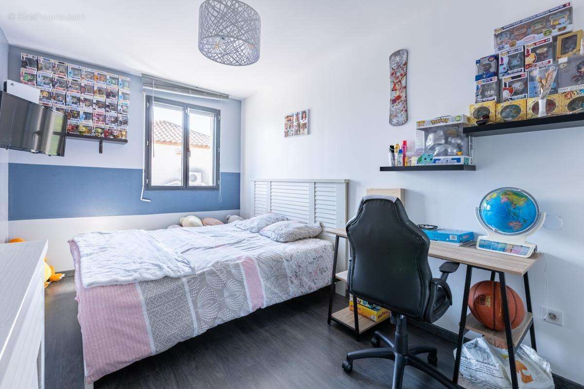 Maison à COURNONSEC