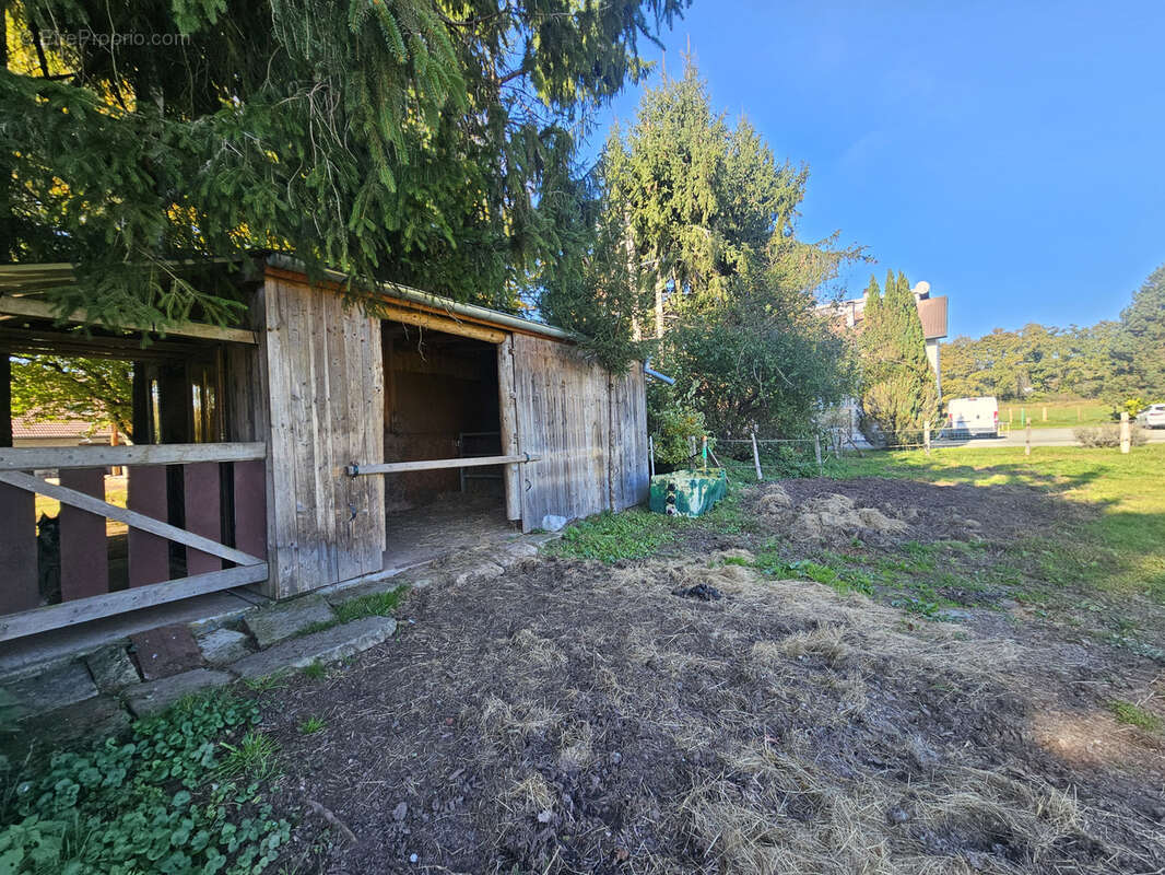 Maison à CHAMPAGNEY
