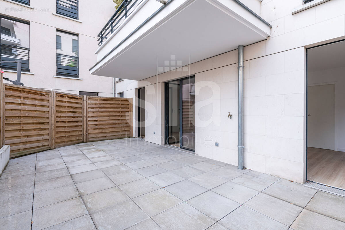 Appartement à CLICHY