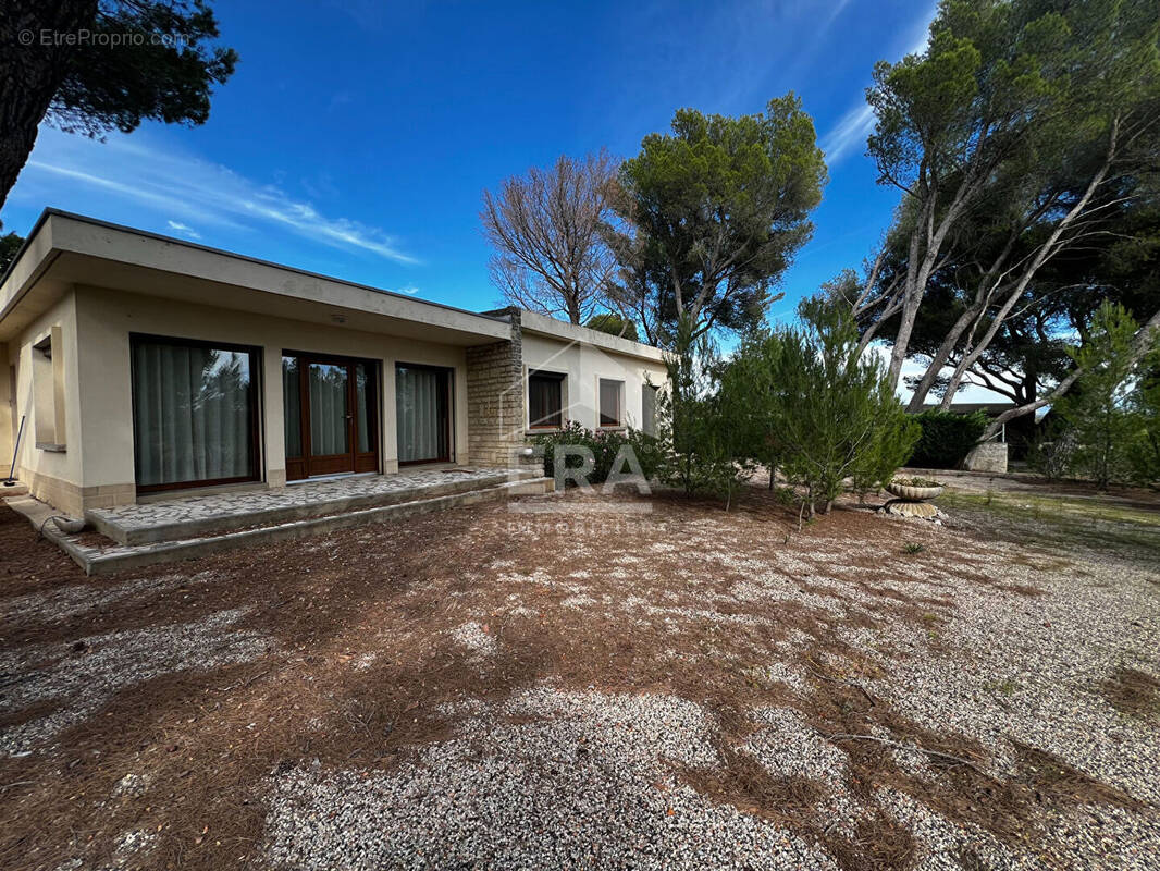 Maison à BEDARRIDES