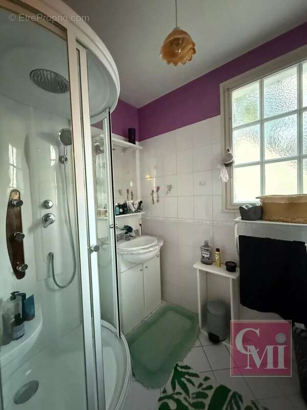 Maison à BREUX-JOUY