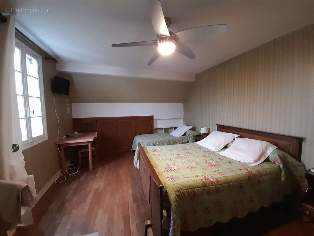 Appartement à VAUNAC