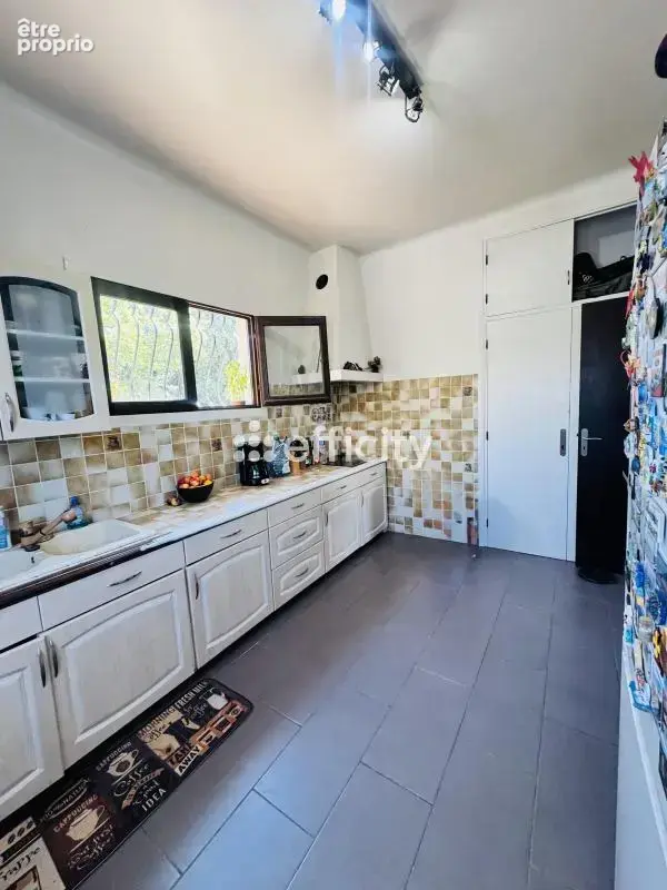 Appartement 4 pièces 86 m² à vendre à Berre-Les-Alpes (06390) - photo 5