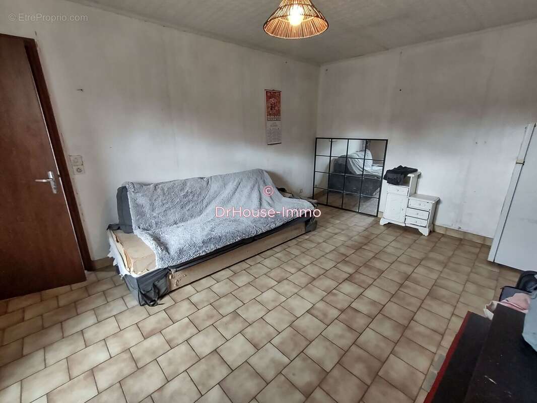 Maison à ANJOUIN