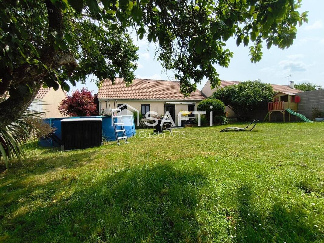 Photo 1 - Maison à MONTEREAU-FAULT-YONNE