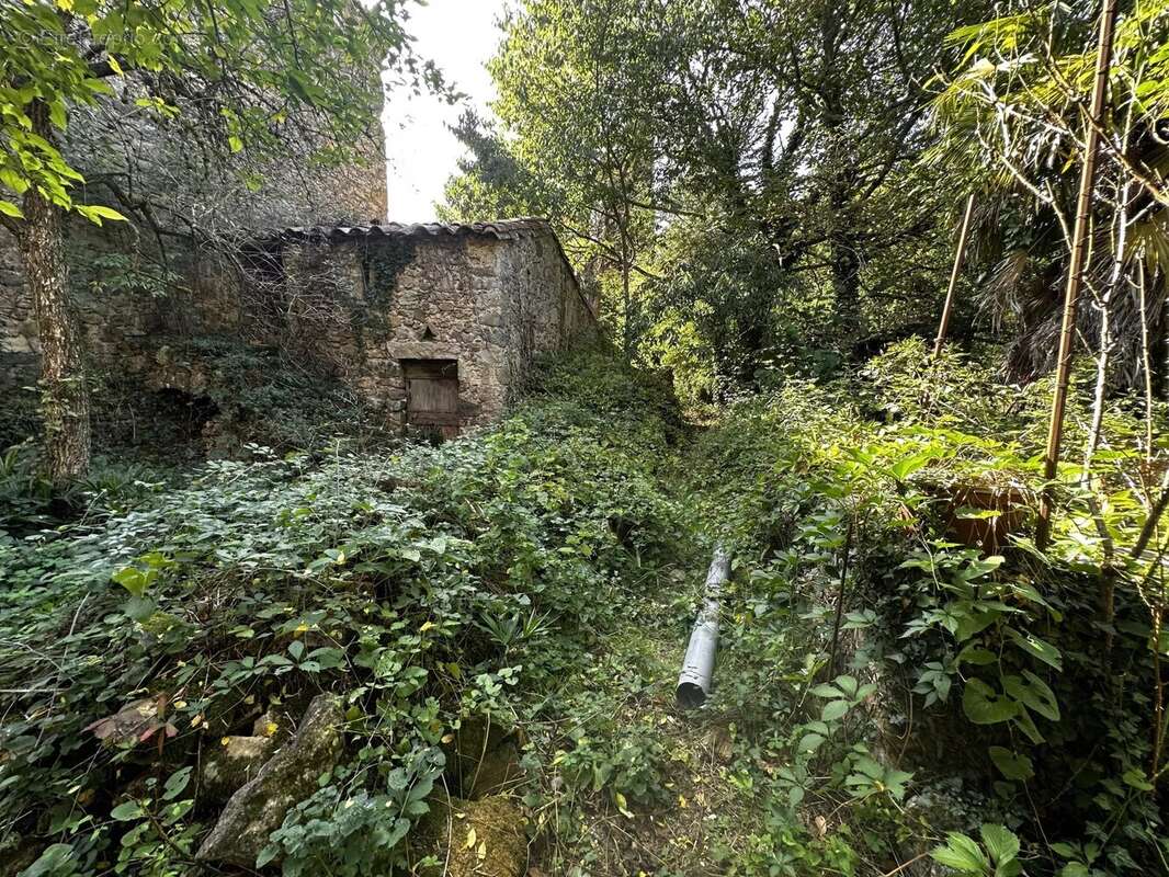 Appartement à SAINT-SEBASTIEN-D&#039;AIGREFEUILLE