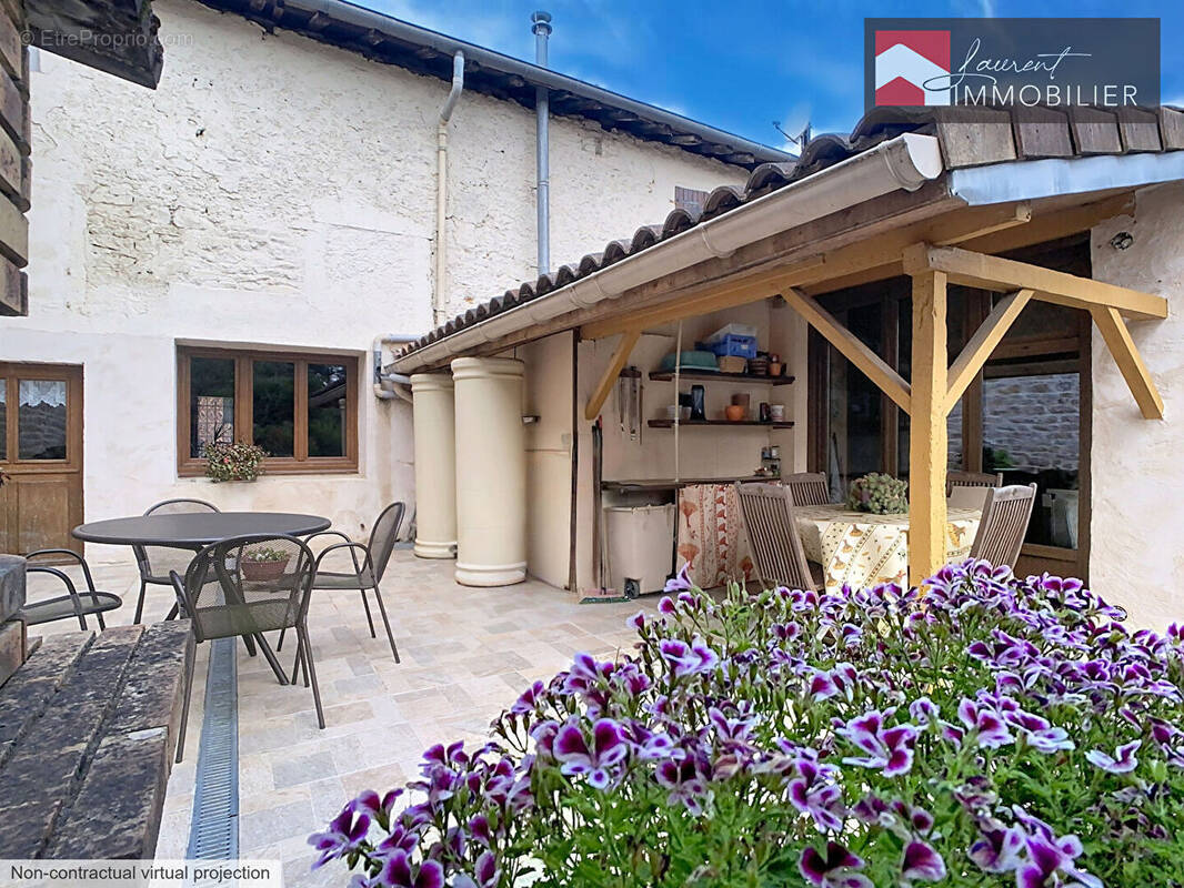 Maison à TOURNUS